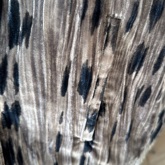 J. Jill Crushed Velvet Gray & Navy Shibori Print Open Jacket Size SP NWT - Picture 3 of 10